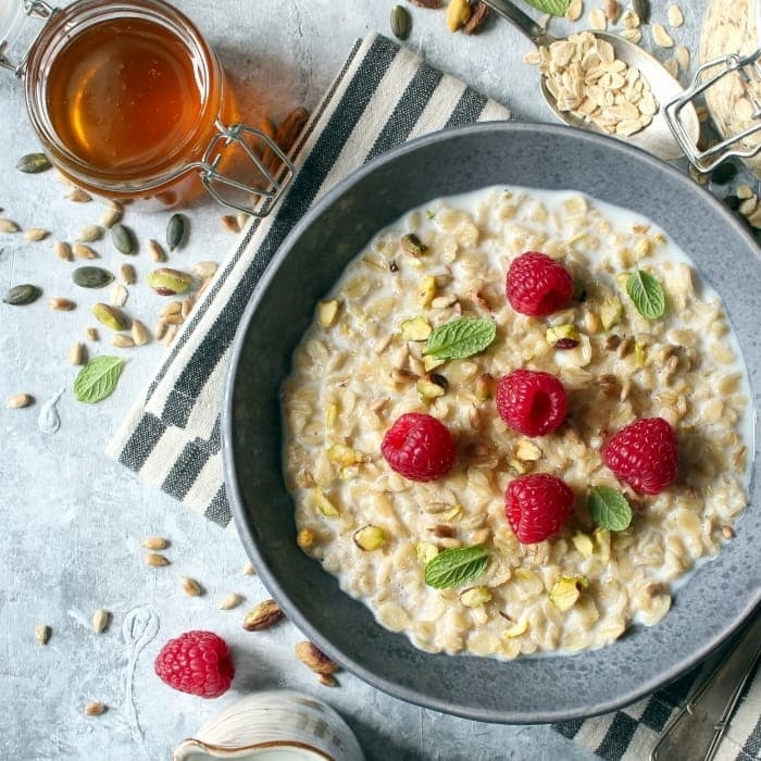 pistacje-w-miodzie-akacowym-pasieka-sienkiewicz