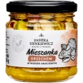 Mieszanka-orzechow-w-miodzie-akacjowym-pasieka-sienkiewicz