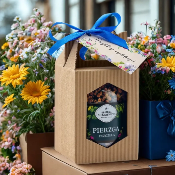 pierzga-w-kartoniku-na-prezent-pasieka-sienkiewicz